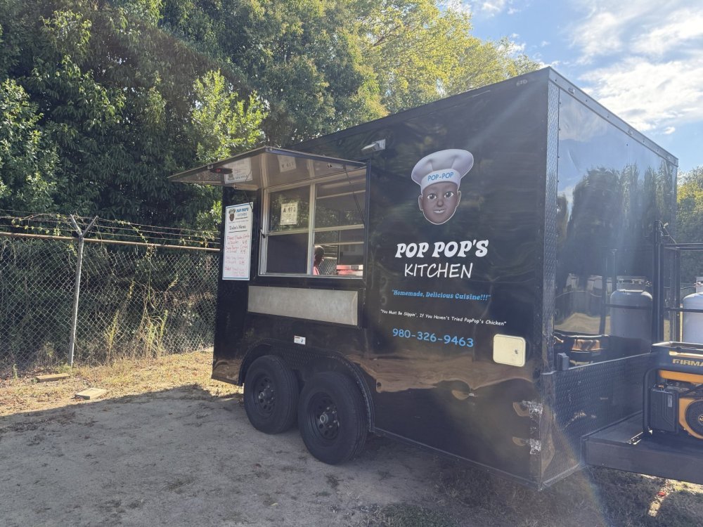 Used 2023 Fast Cargo 8.5X12 CONSESSION Enclosed Cargo