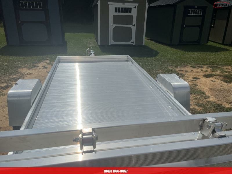 New 2025 Aluma 6812H BT Utility