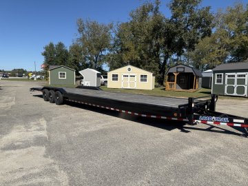REPO 2024 Load Trail 82" X 40' TRIPLE AXLE CAR HAULER Car Hauler