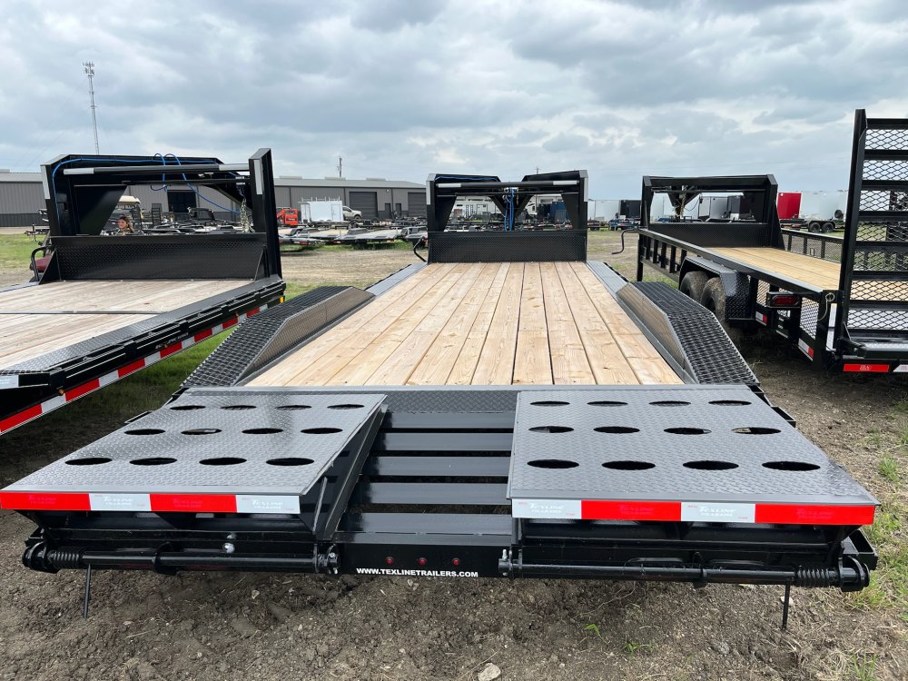 24'x102" TexLine GN CarHauler