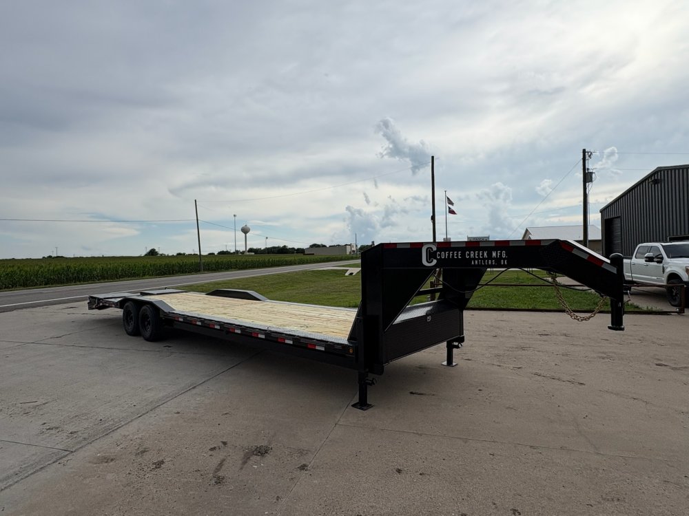 32'x102" Coffee Creek GN CarHauler