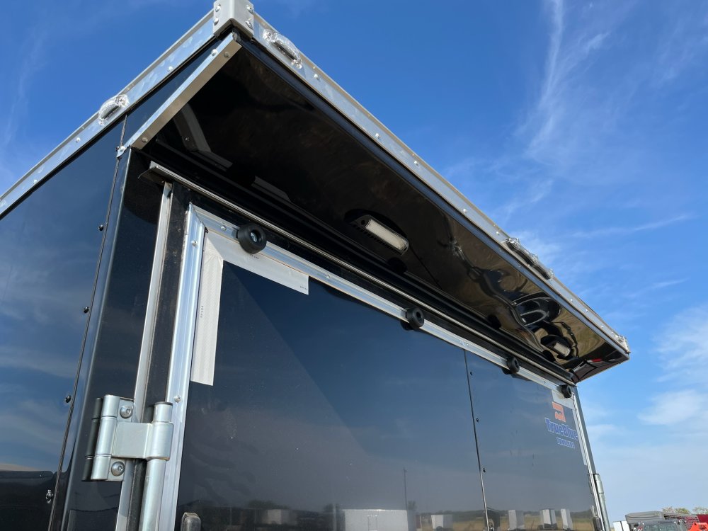 20'x8.5'x7' TrueBlue Enclosed Cargo