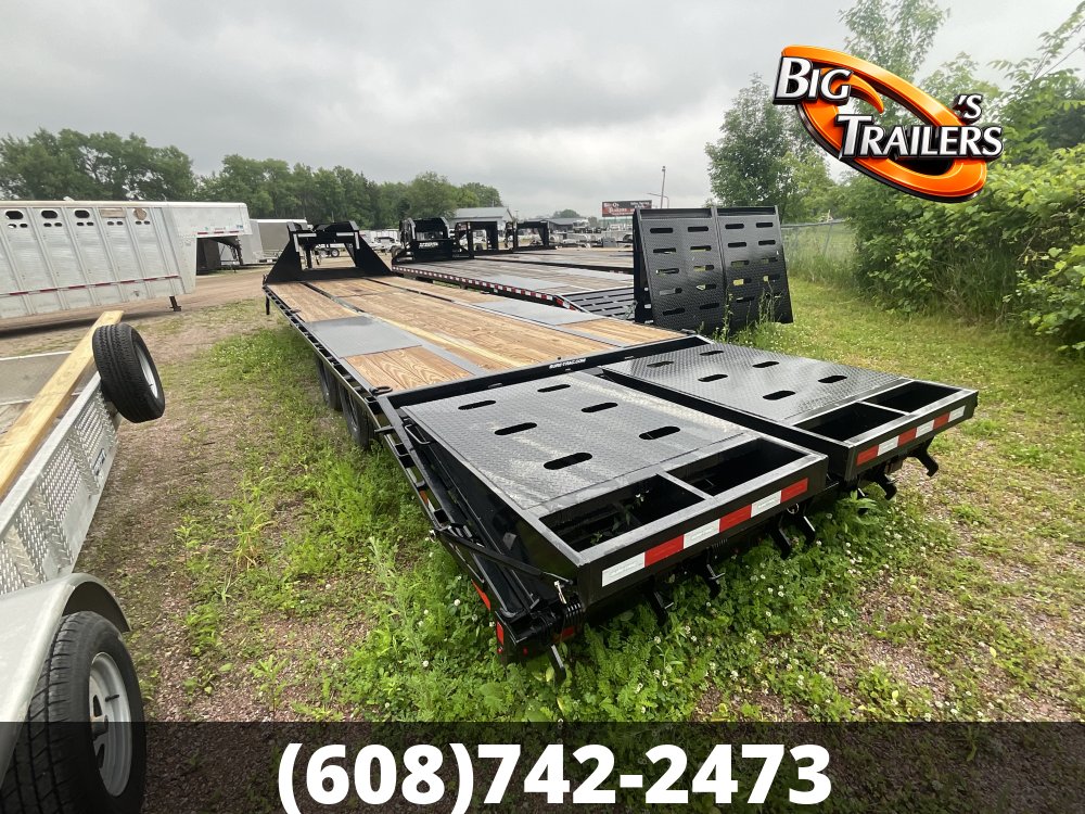 8.5'x32' Sure Trac Equipment