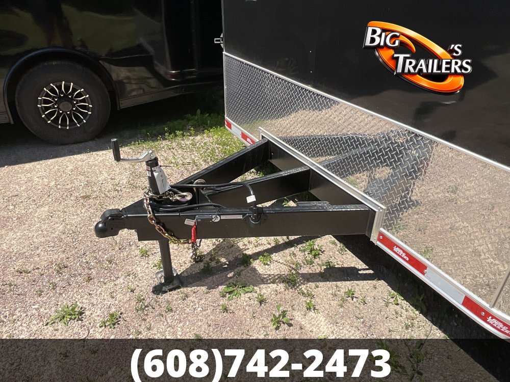 8.5'x18' United Enclosed Cargo