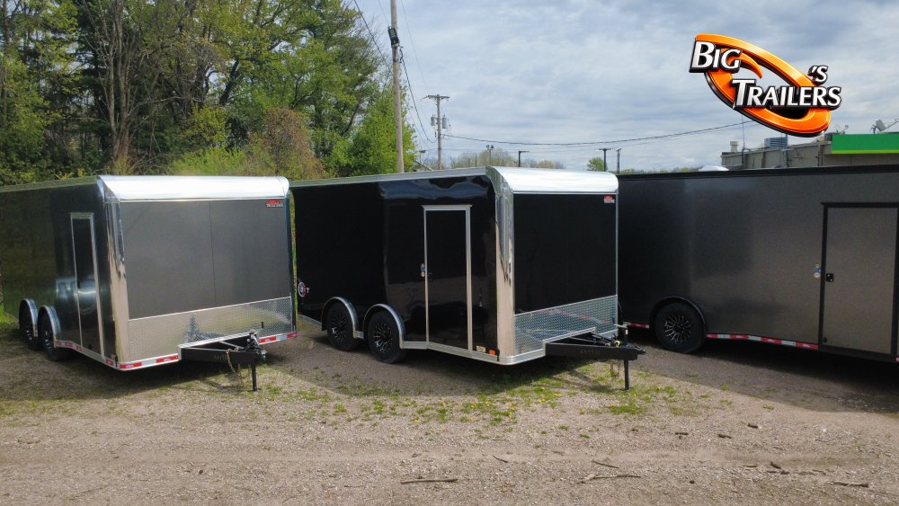 x UNITED Enclosed Cargo