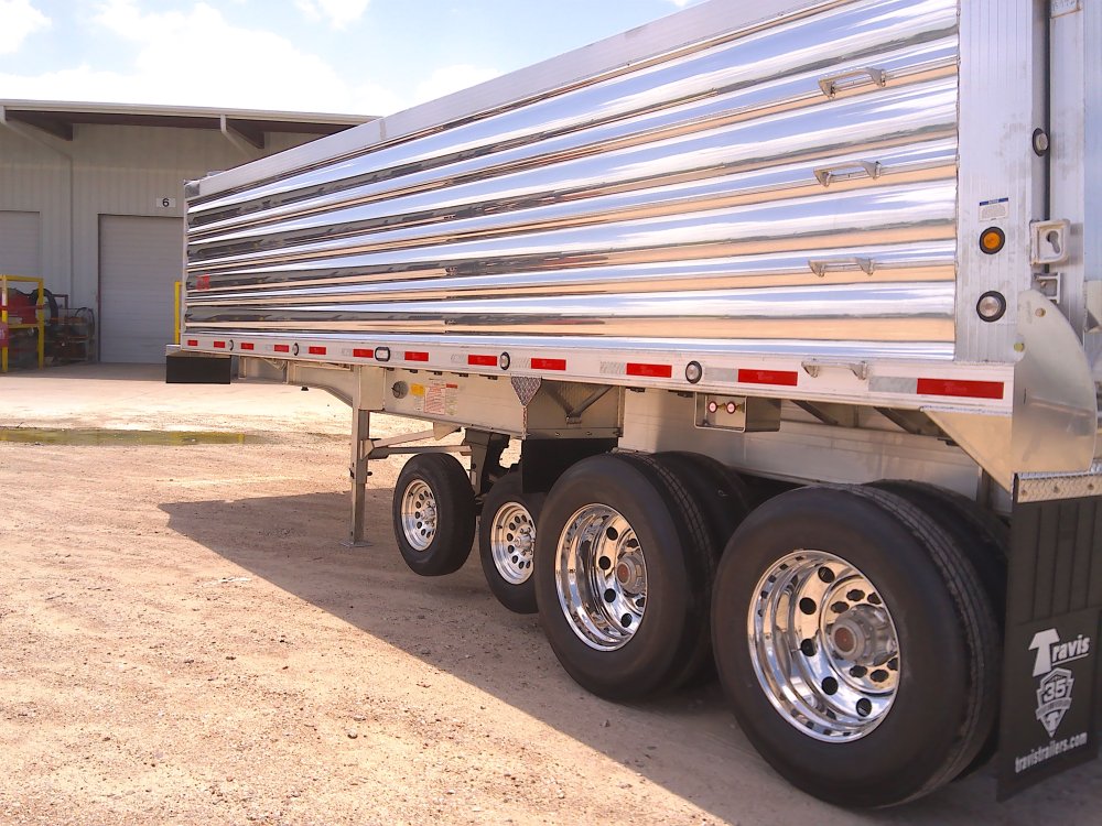 2027 28' FT Quad Axle