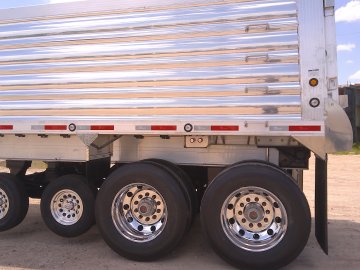 2027 28' FT Quad Axle thumbnail 5