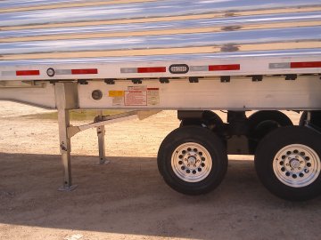 2027 28' FT Quad Axle thumbnail 6
