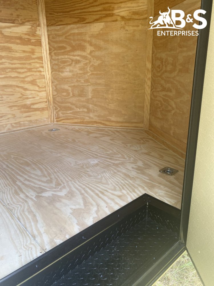 8.5'x24' Diamond Cargo Enclosed Cargo