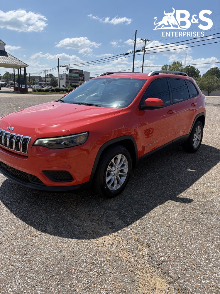 2021 Jeep CHEROKEE LATITUDE SUV