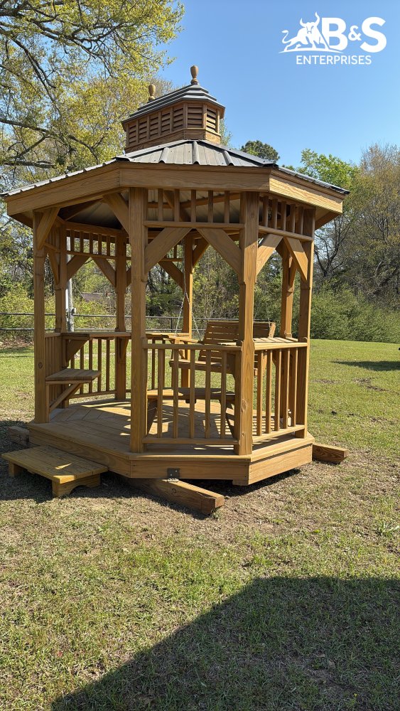 Grassy Gazebos Barn