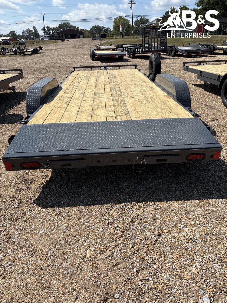 83"x20' Lamar Car Hauler