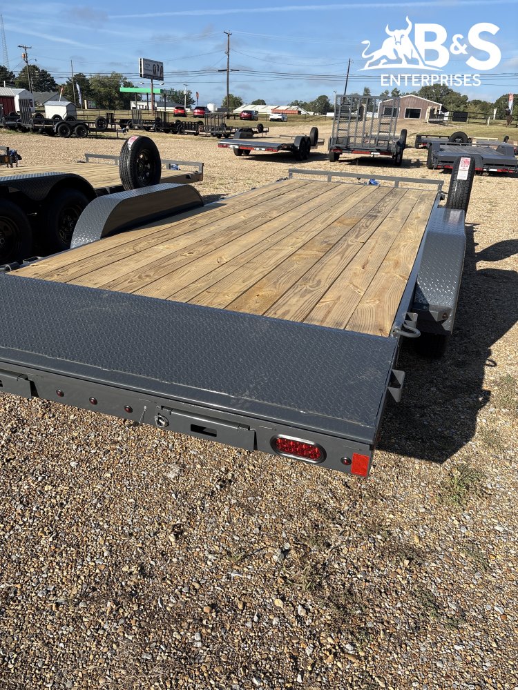 83"x20' Lamar Car Hauler