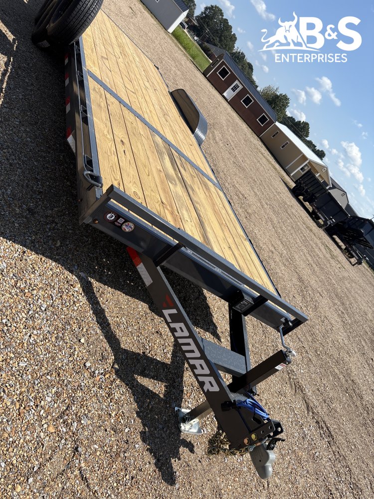 83"x24' Lamar Car Hauler