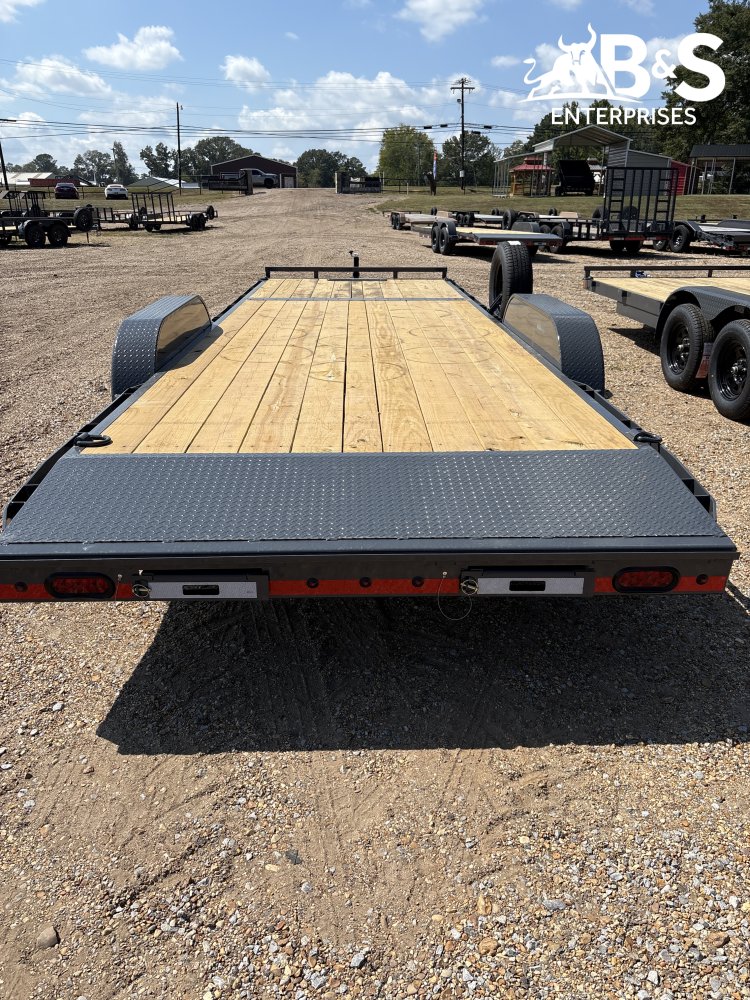 83"x24' Lamar Car Hauler