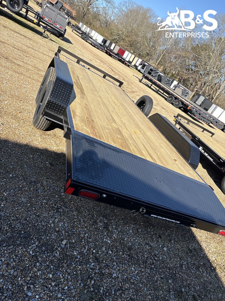 2026 TexLine Trailers 83x18 Car Hauler Trailer