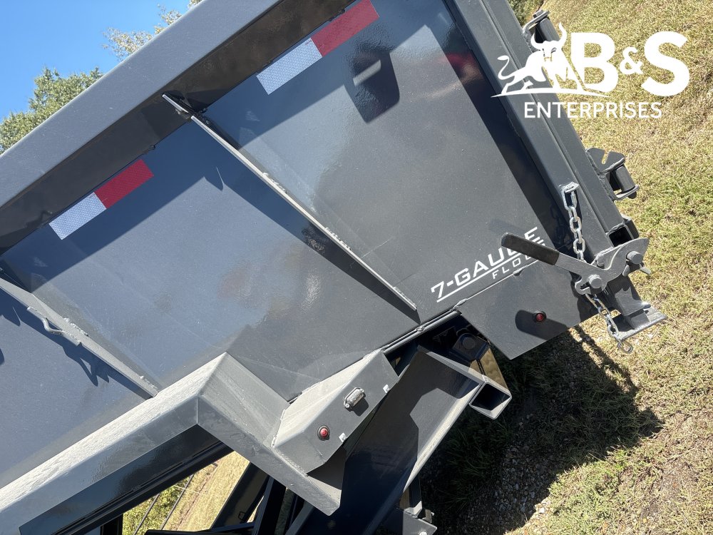 83"x14' Lamar Trailers Dump