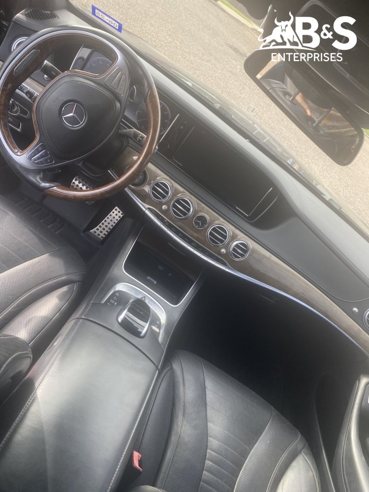 2016 Mercedes S550 Car