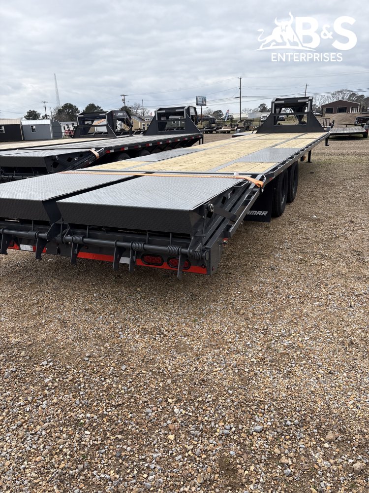 2026 Lamar 102x36 Gooseneck Deckover Equipment Trailer