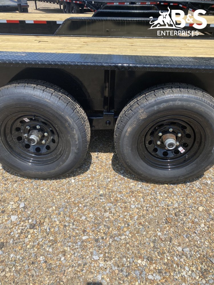 7"x24' Bye-Rite Trailers Equipment