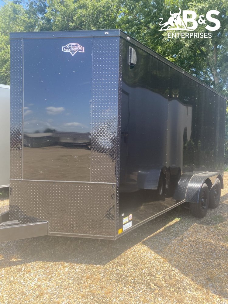 7'x16' Diamond C Enclosed Cargo