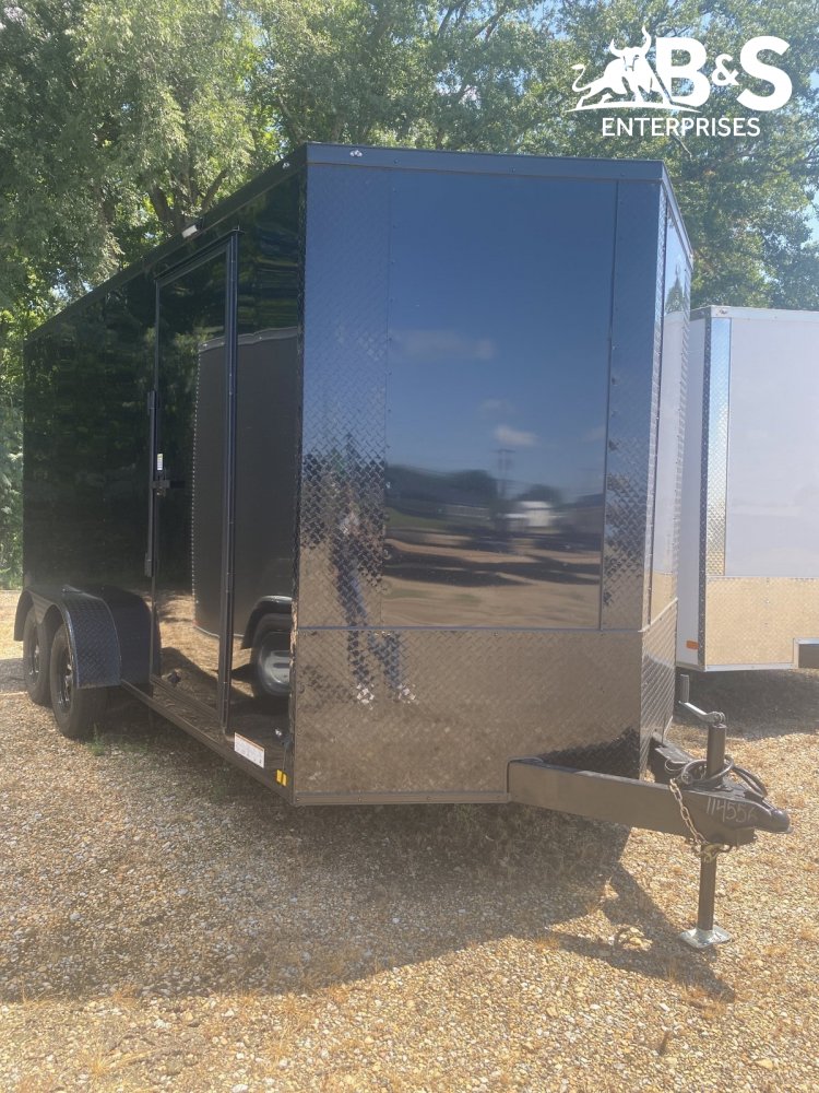 7'x16' Diamond C Enclosed Cargo