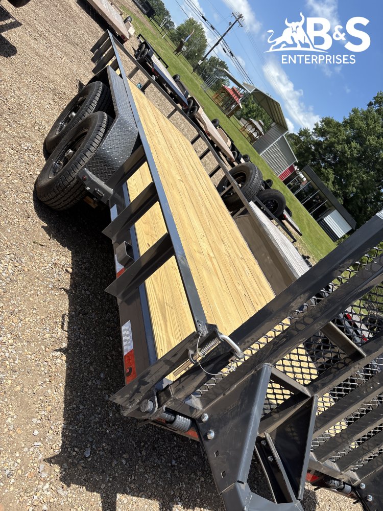 2027 Lamar 83x20 Utility Trailer