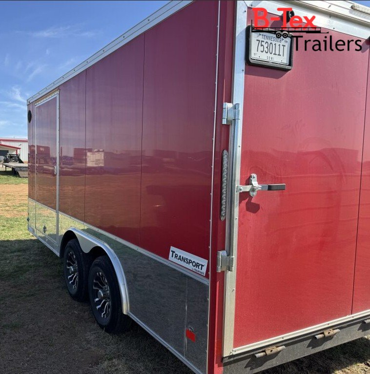 REPO 2023 83x16 Enclosed Red