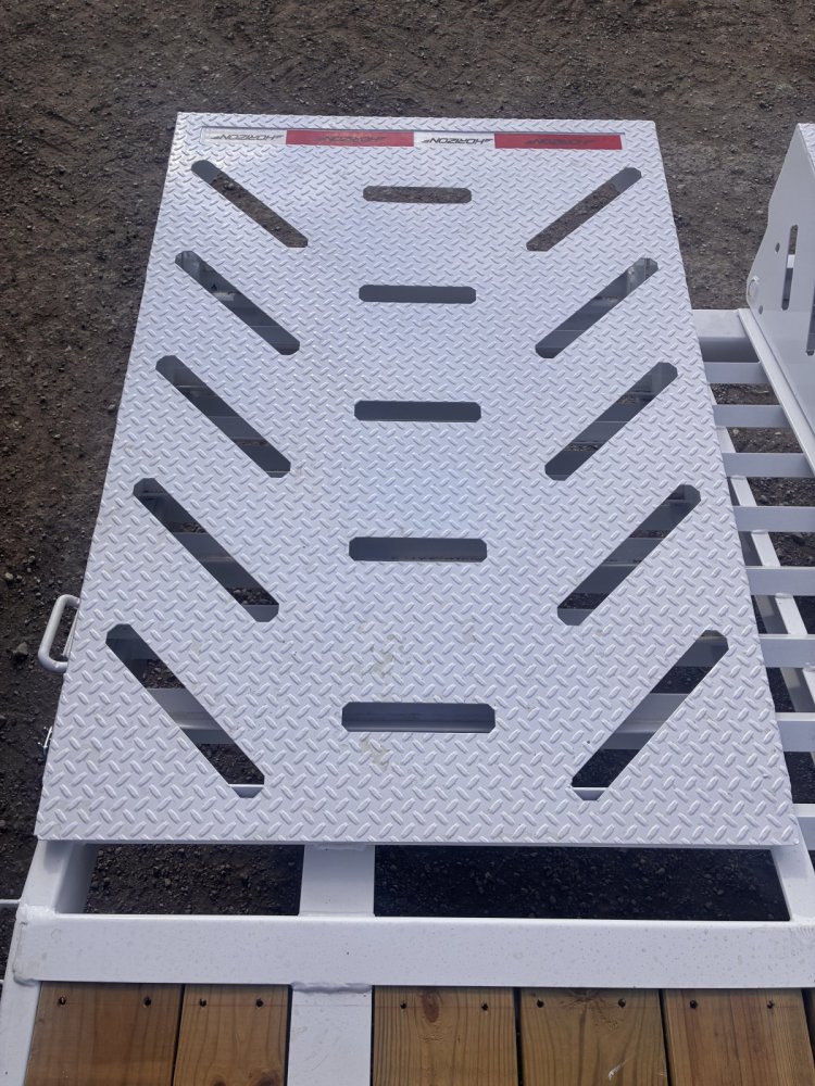 102"x40' Horizon Equipment