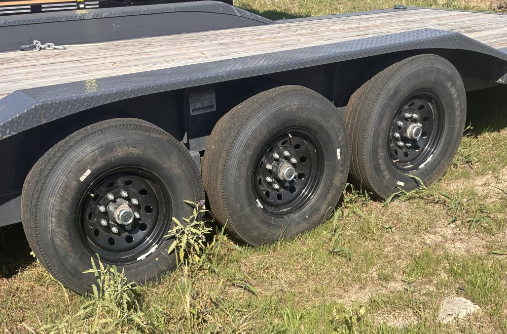 102"x40' Lamar Equipment