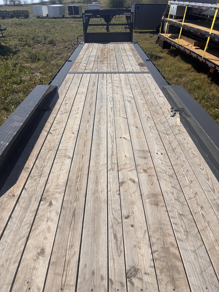 102"x40' Lamar Equipment