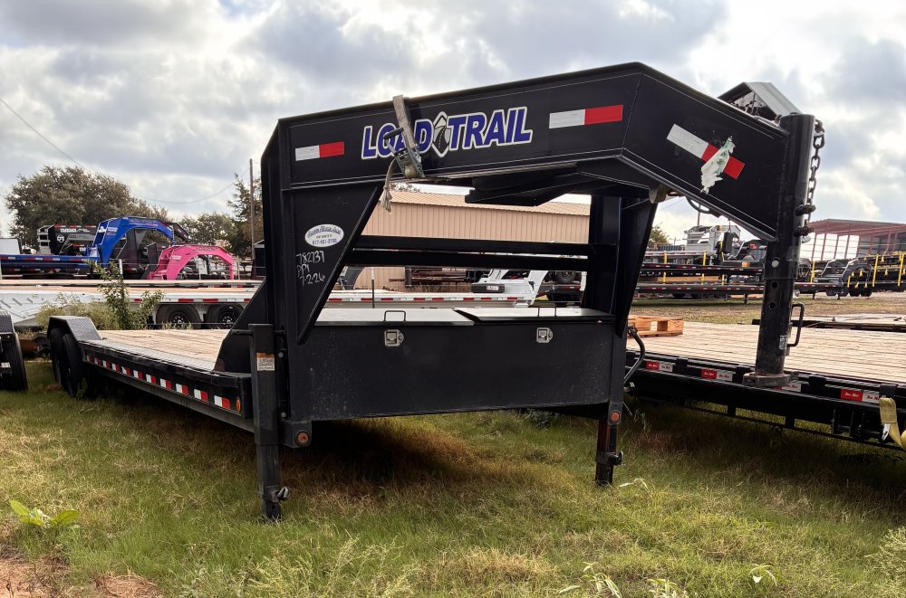 2022 Load Trail 32' Low Boy Equip. - Repo