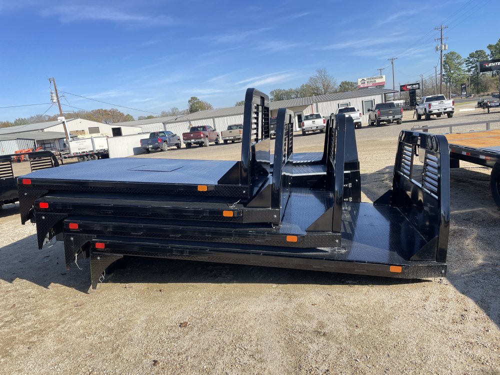 2026-Bedrock-DIAMOND-9D-FLATBED-25100911