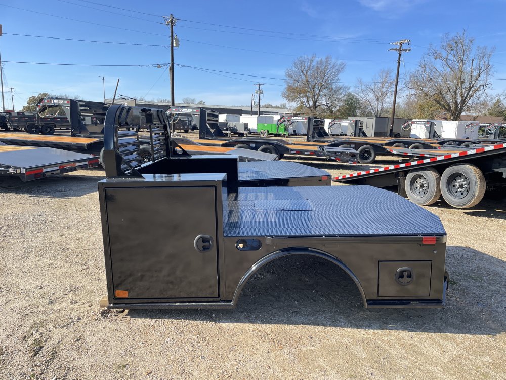 2026-Bedrock-GRANITE-23GP-SKIRTED-25102808