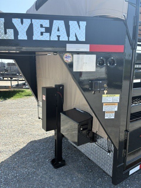 2026 Galyean 6′ 8″ X 32′ GVWR 25,725 Livestock – Trailer-15342 - 8
