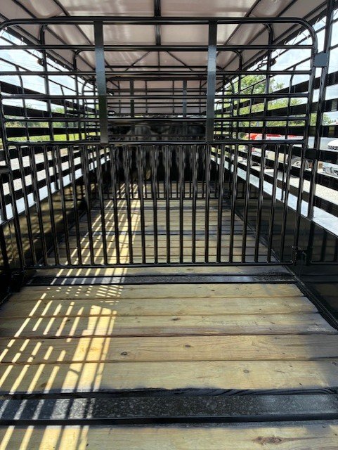 2026 W-W 6′ 8″ X 24′ GVWR 14,000 Livestock – Trailer-28936 - 2