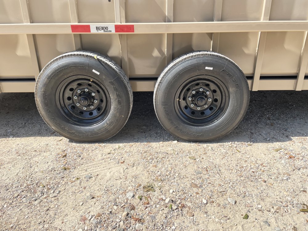 2026 Big Bend 6′ 8″ X 24′ GVWR 16K Metal Top Deluxe Livestock Trailer- 12151 - 24