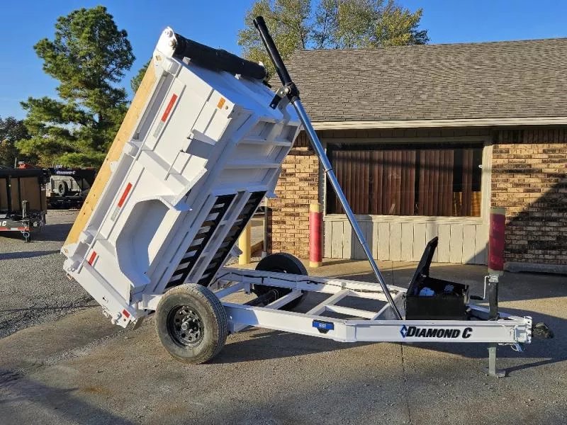 2025 Diamond C Trailers GST-106 8'x60" Telescopic Dump Trailer