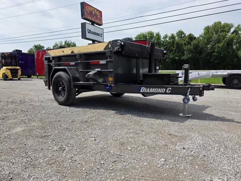 2025 Diamond C Trailers GST-106 8'x60" Telescopic Dump Trailer