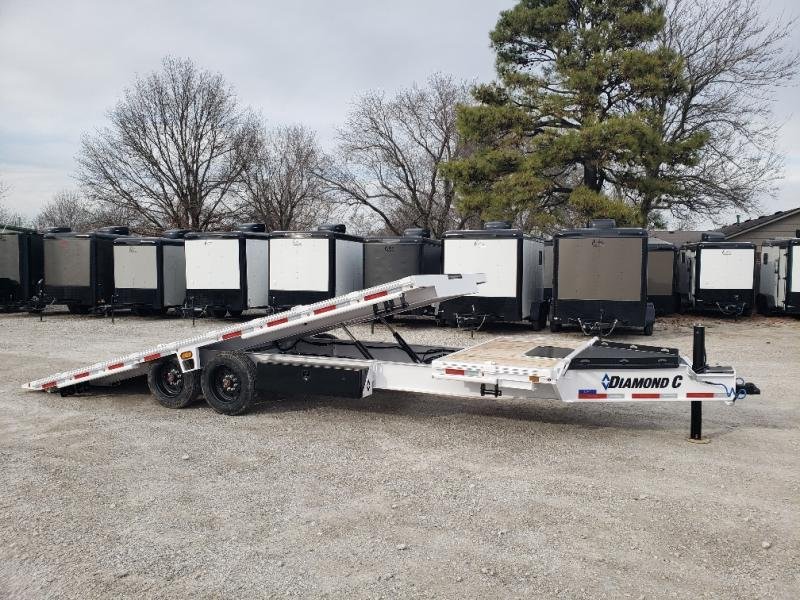 2025 Diamond C Trailers DET-208 24'x102" Deckover Tilt Equipment Trailer