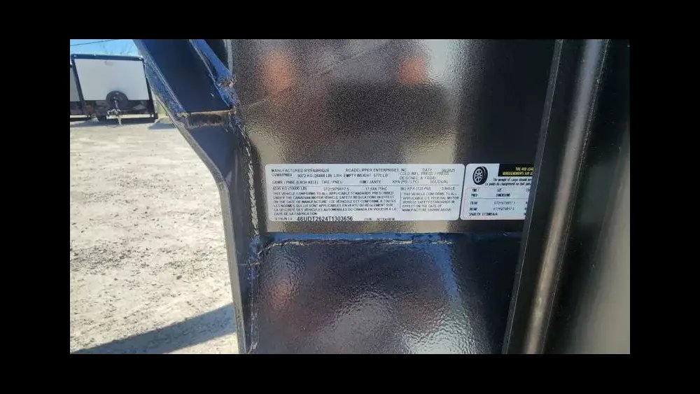 2025 Diamond C Trailers HDT-210 26'x82" Pro-Tilt Equipment Trailer - PACESETTER EDITION
