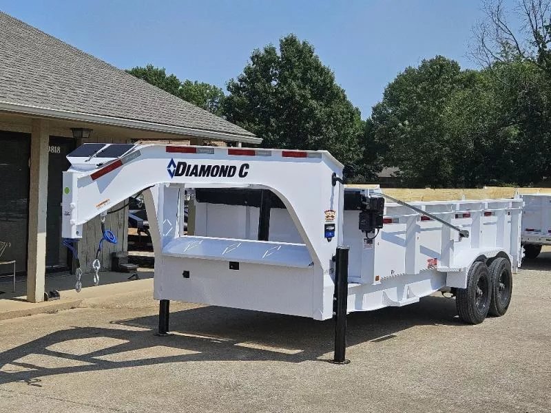2025 Diamond C Trailers LPT-210 Telescopic Dump Trailer