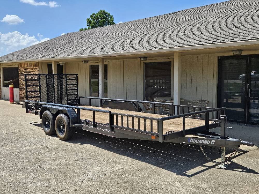 2021 Diamond C Trailers DIAMOND C TUT-206-V TEXAS UTILITY 20'