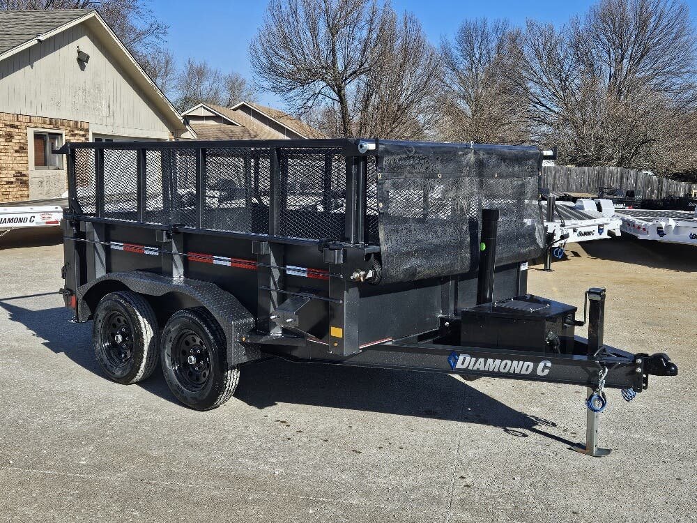 2025 Diamond C Trailers GDT-235 10'x77" Telescopic Dump Trailer