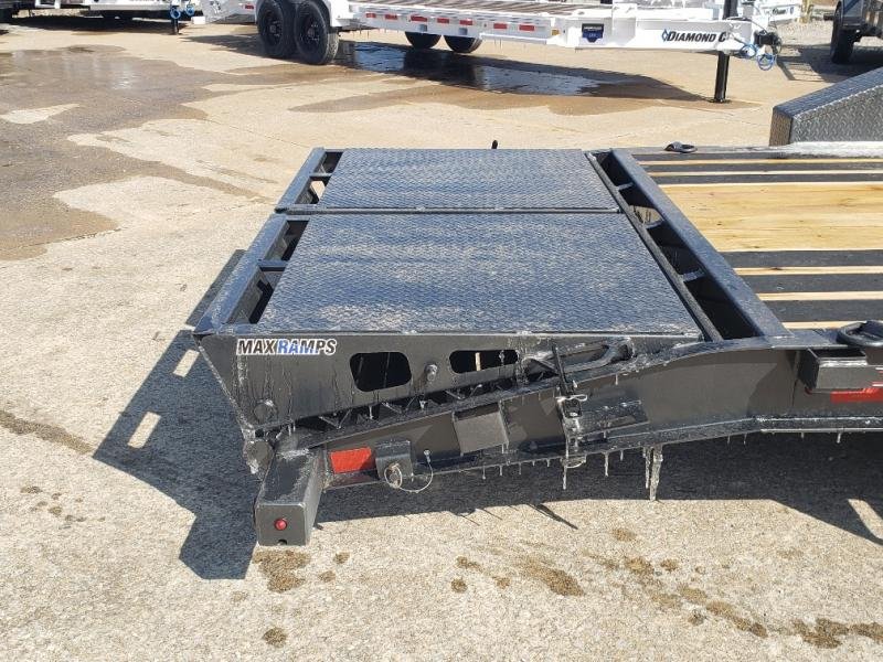 2025 Diamond C Trailers LPX-208 22'x80" Equipment Trailer