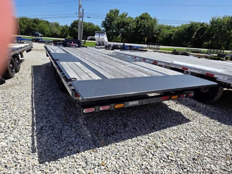 2025 Diamond C Trailers DET-208 22'x102" Tilt Equipment Trailer