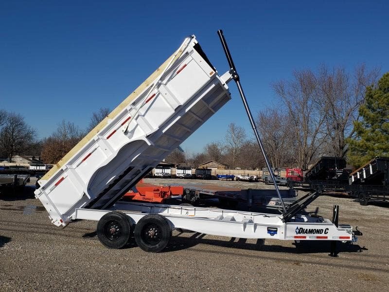 2025 Diamond C Trailers LPT-210 16'x82" Telescopic Dump Trailer