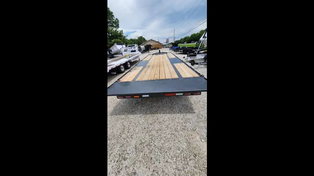 2026 Diamond C Trailers Diamond C Deckover (02905) Tilt DET-210 24'x102" "24' Full Tilt" Equipment T
