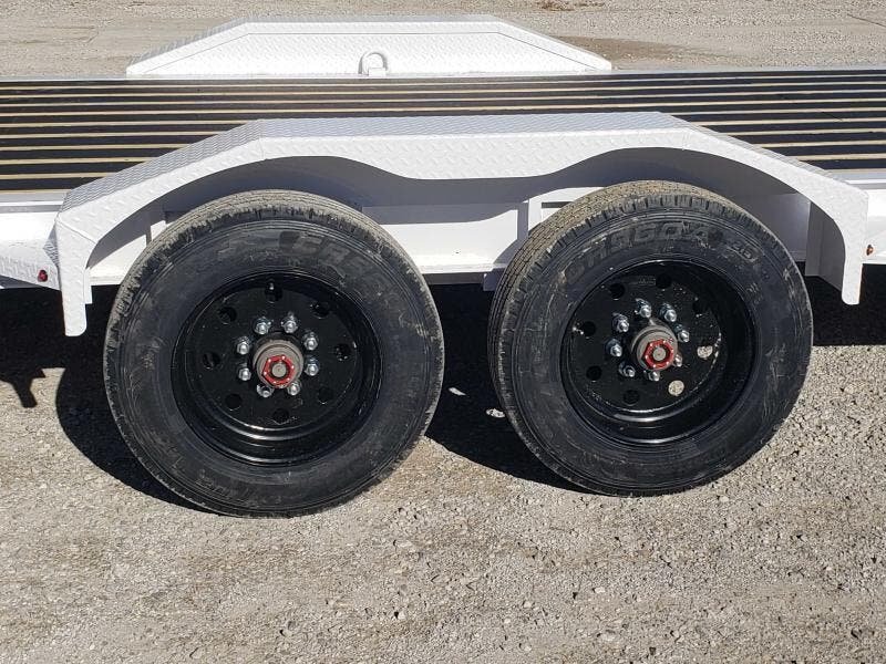 2025 Diamond C Trailers LPX-210 24'x82" Low Profile Equipment Trailer W / Max Ramps
