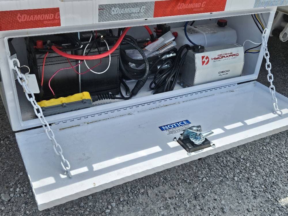 2026 Diamond C Trailers Diamond C FMAX-216 30x102 (11971) Deckover 30K GVWR Price Inc FET TAX